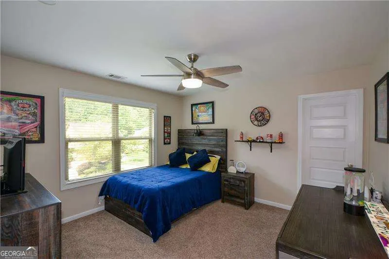453 Thorn Creek Way