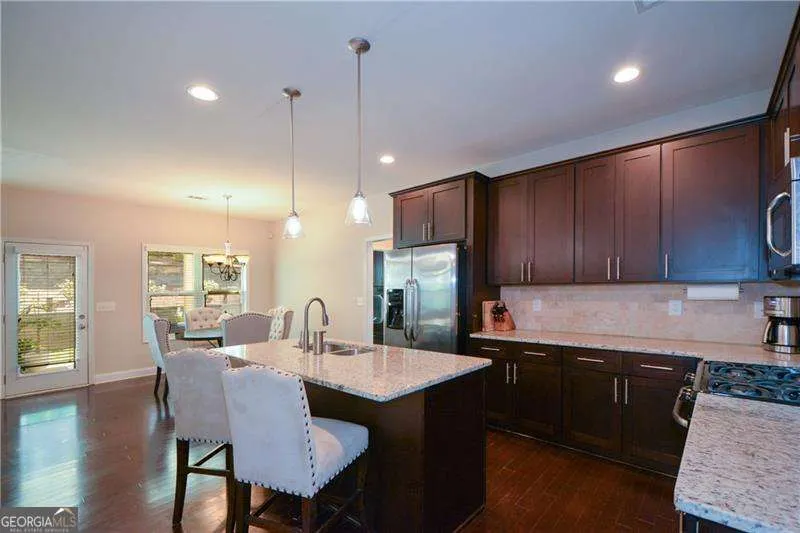 453 Thorn Creek Way