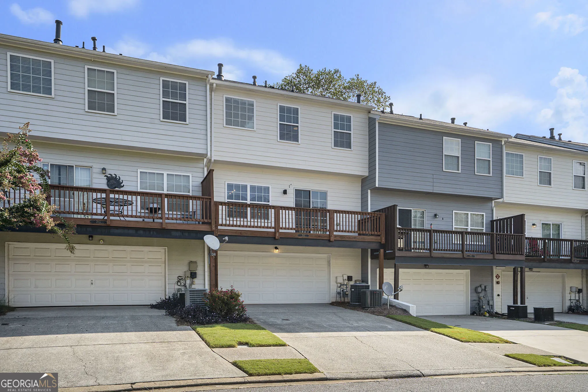 705 Breeze Lane