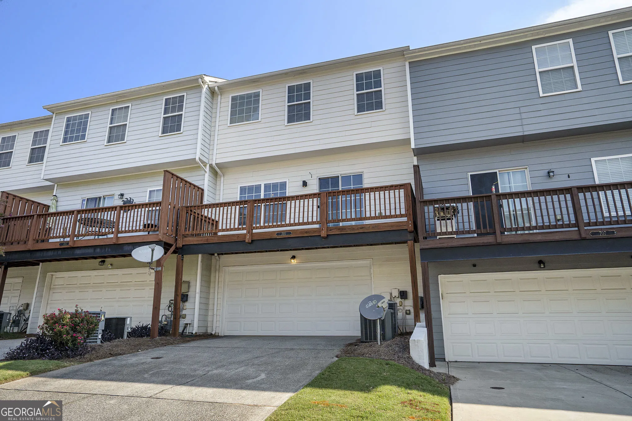705 Breeze Lane