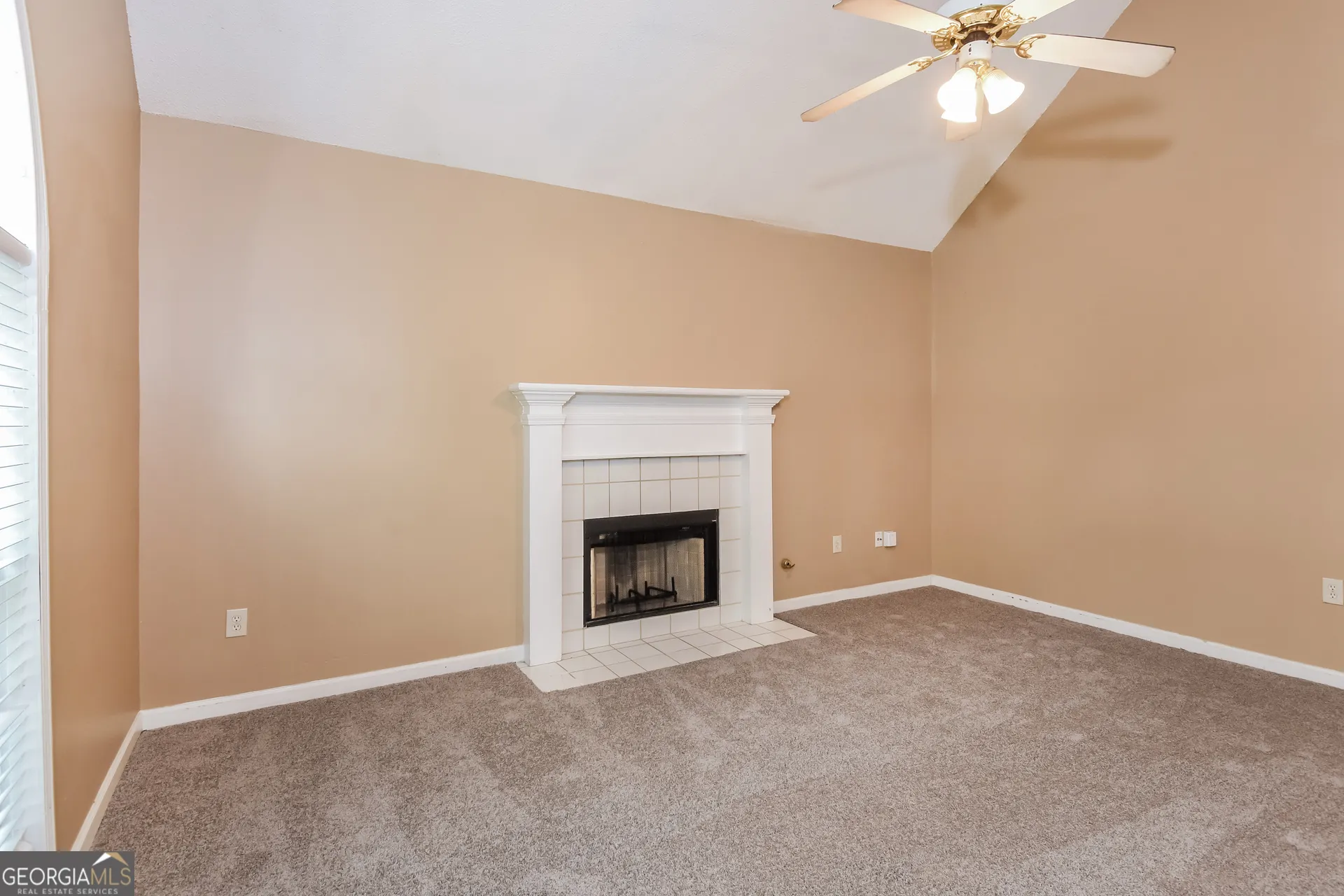 3385 Slate Drive