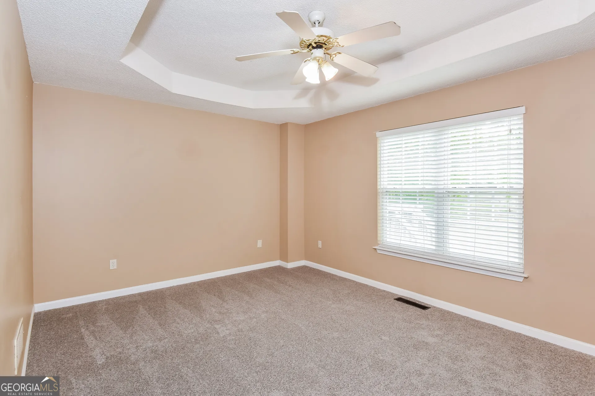 3385 Slate Drive