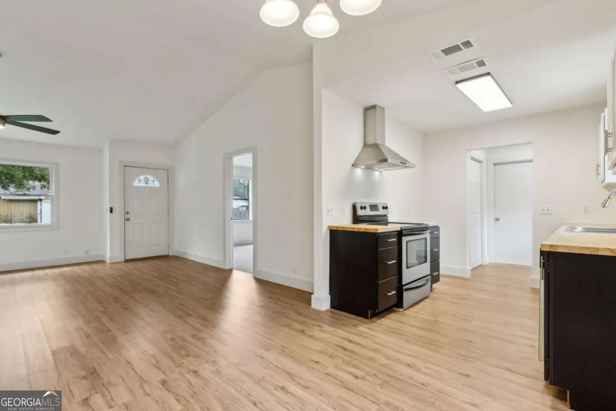 587 Powder Horn Road