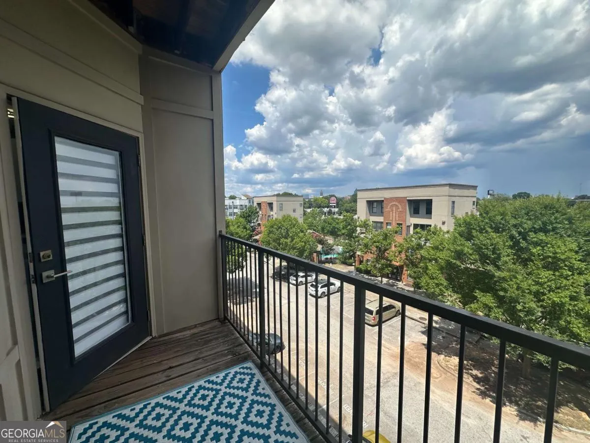 1306 898 Oak Street SW, #1306