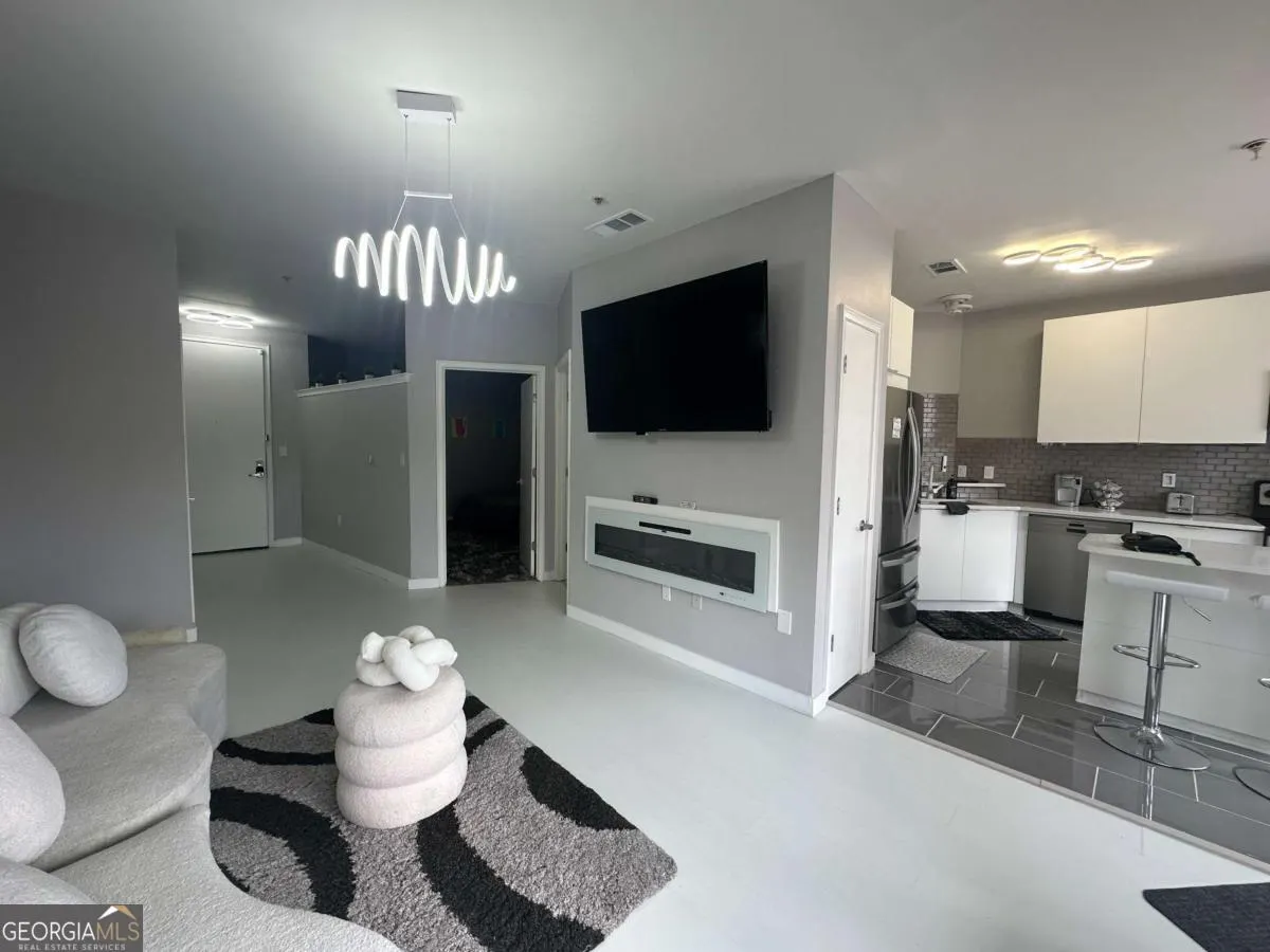 1306 898 Oak Street SW, #1306