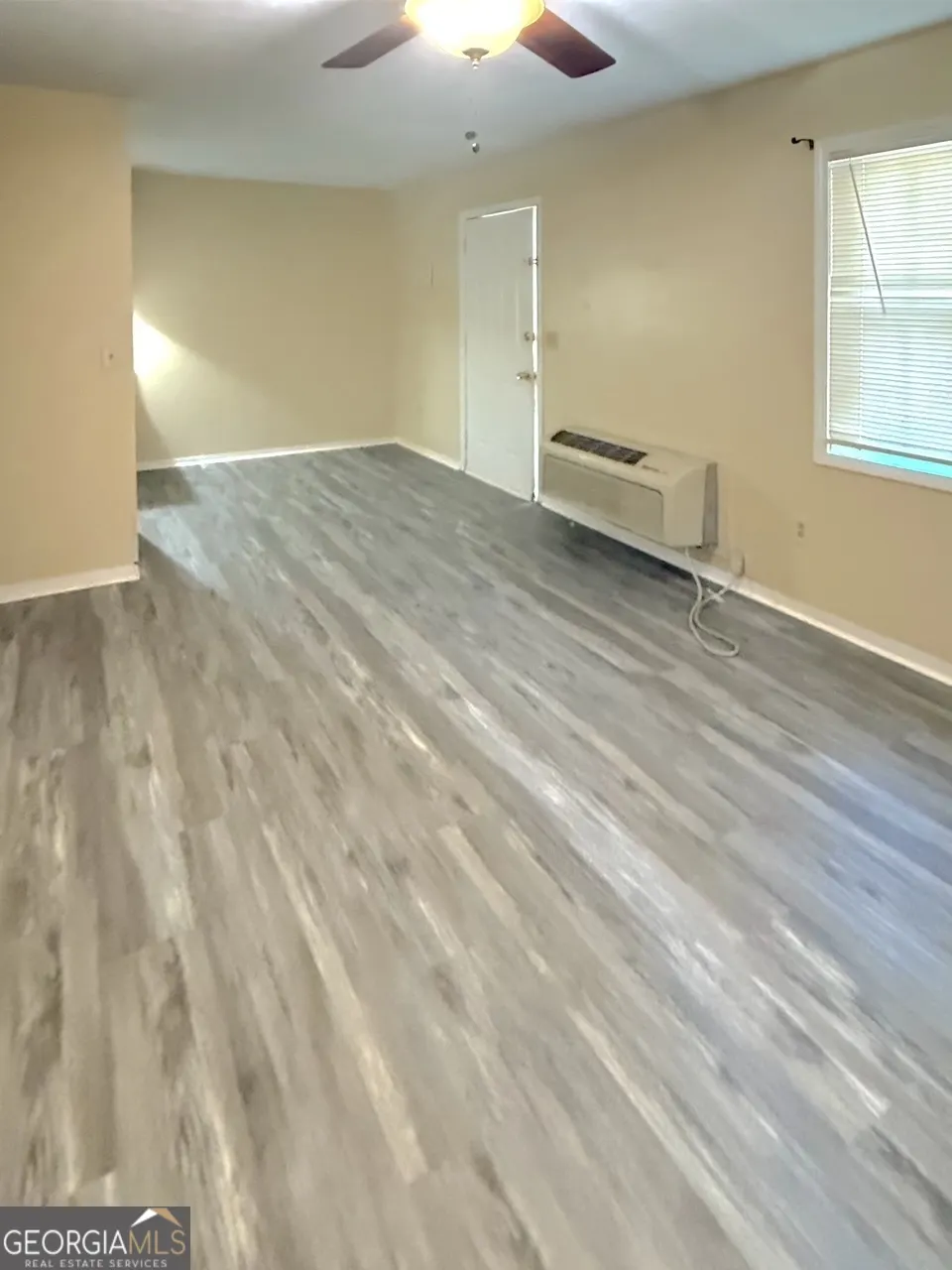 4 155 Bowen Street, #4