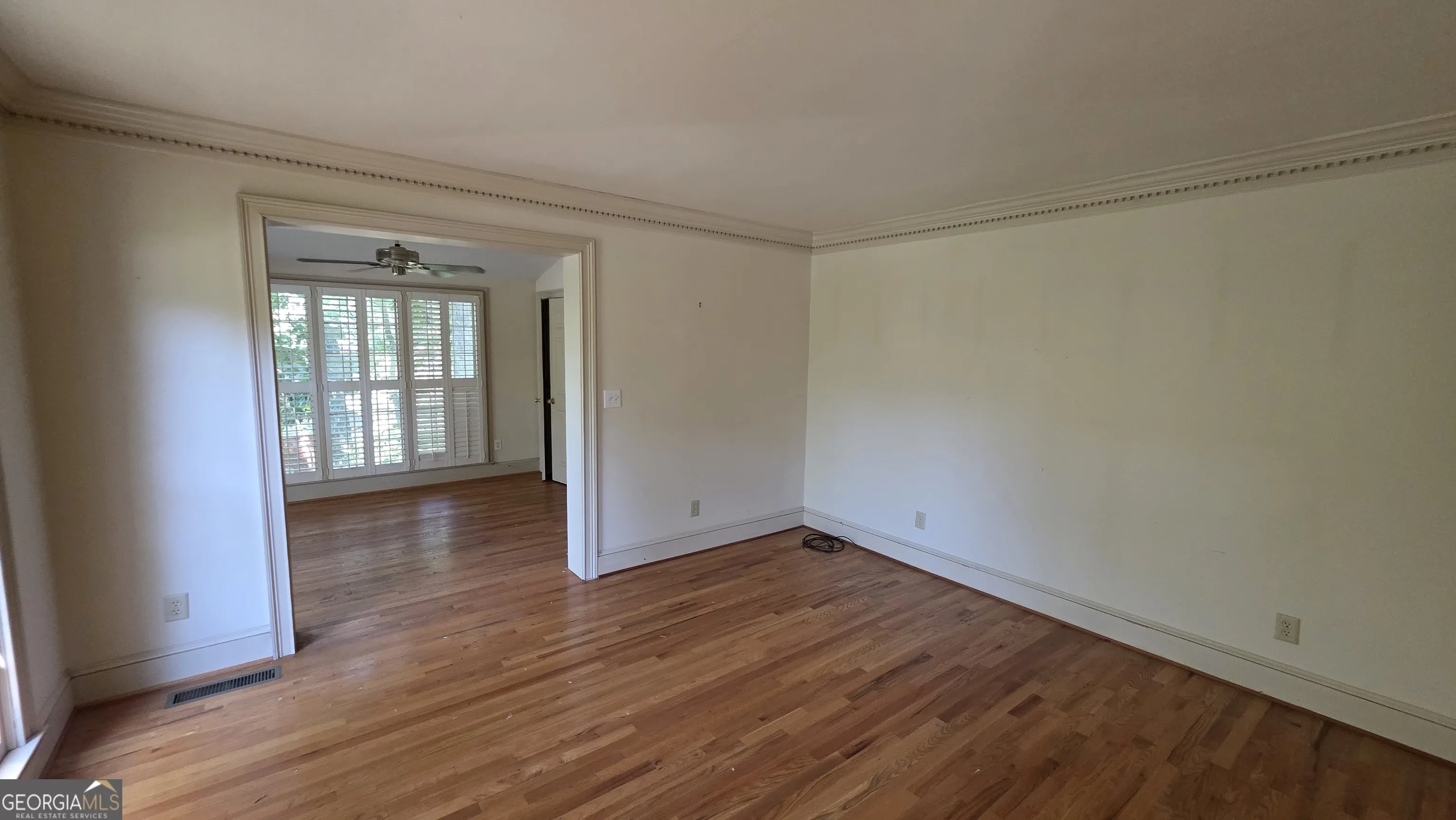 865 Ferncroft Court