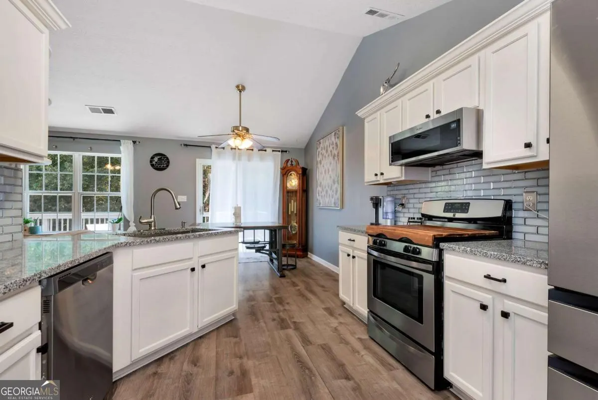 5503 Amber Cove Way