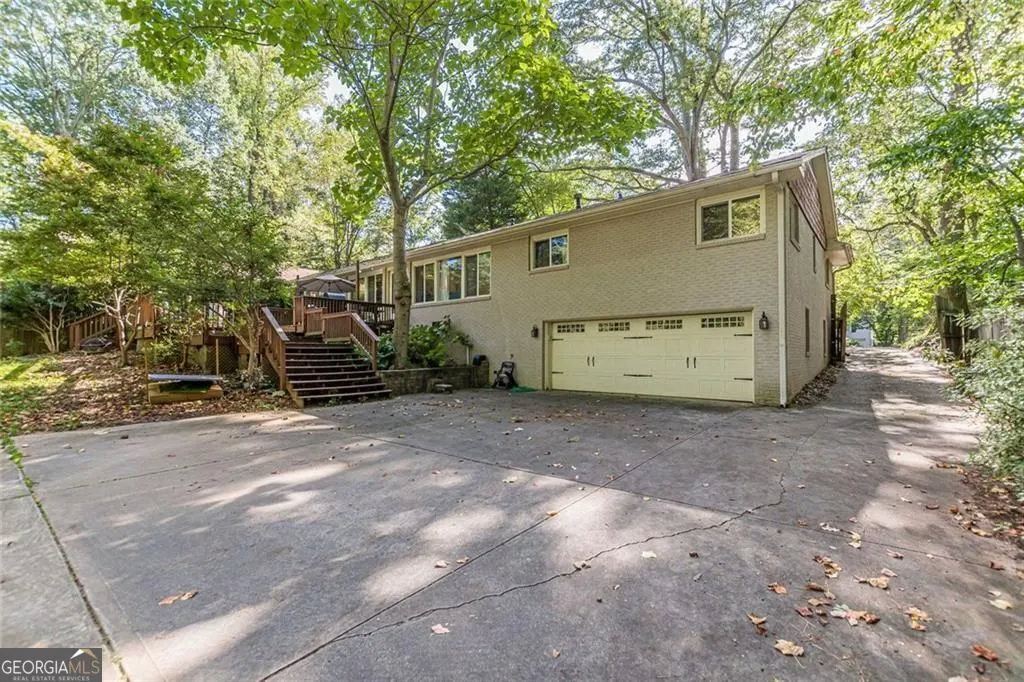 1404 Briarcliff Road NE