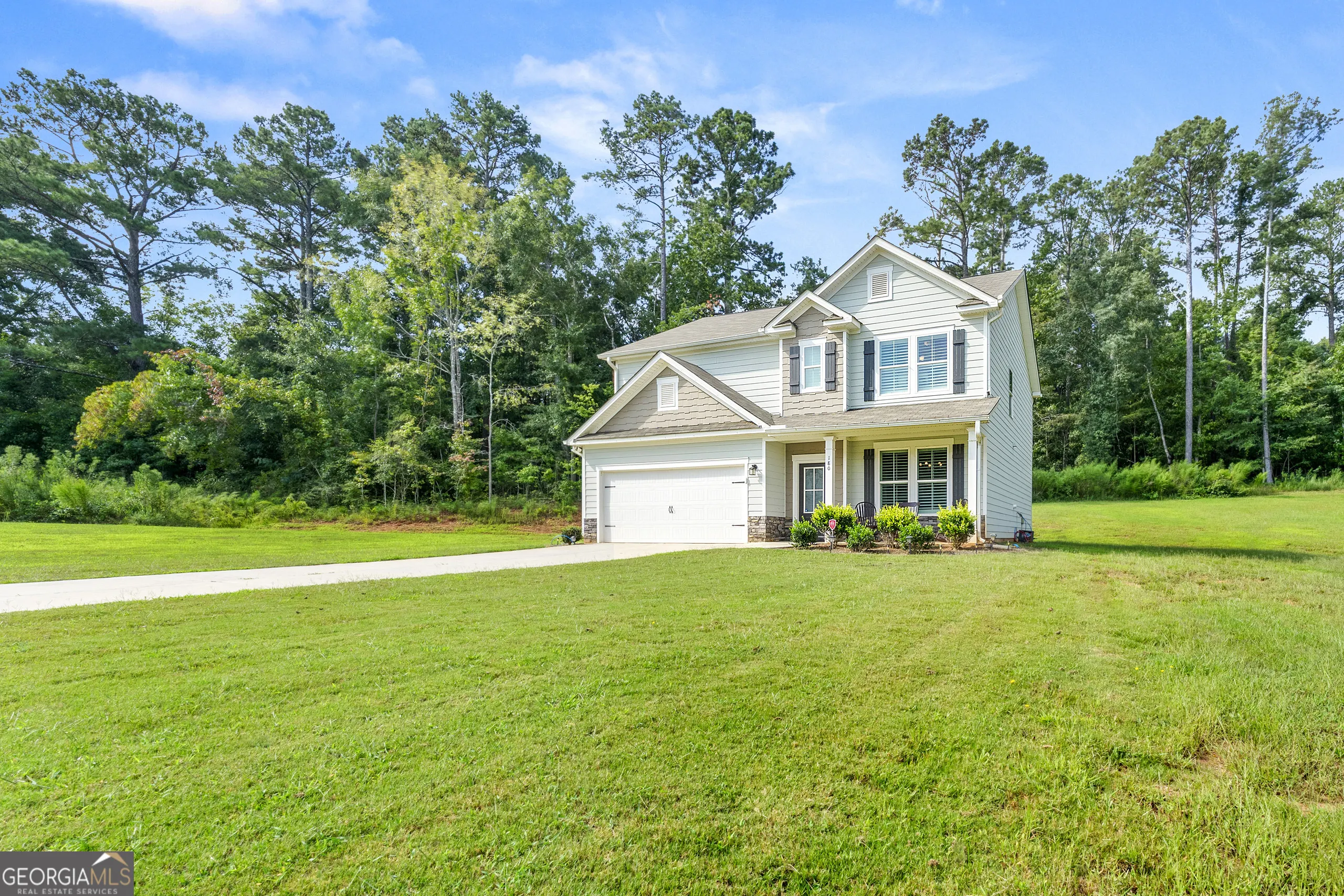 180 Ascott Trace