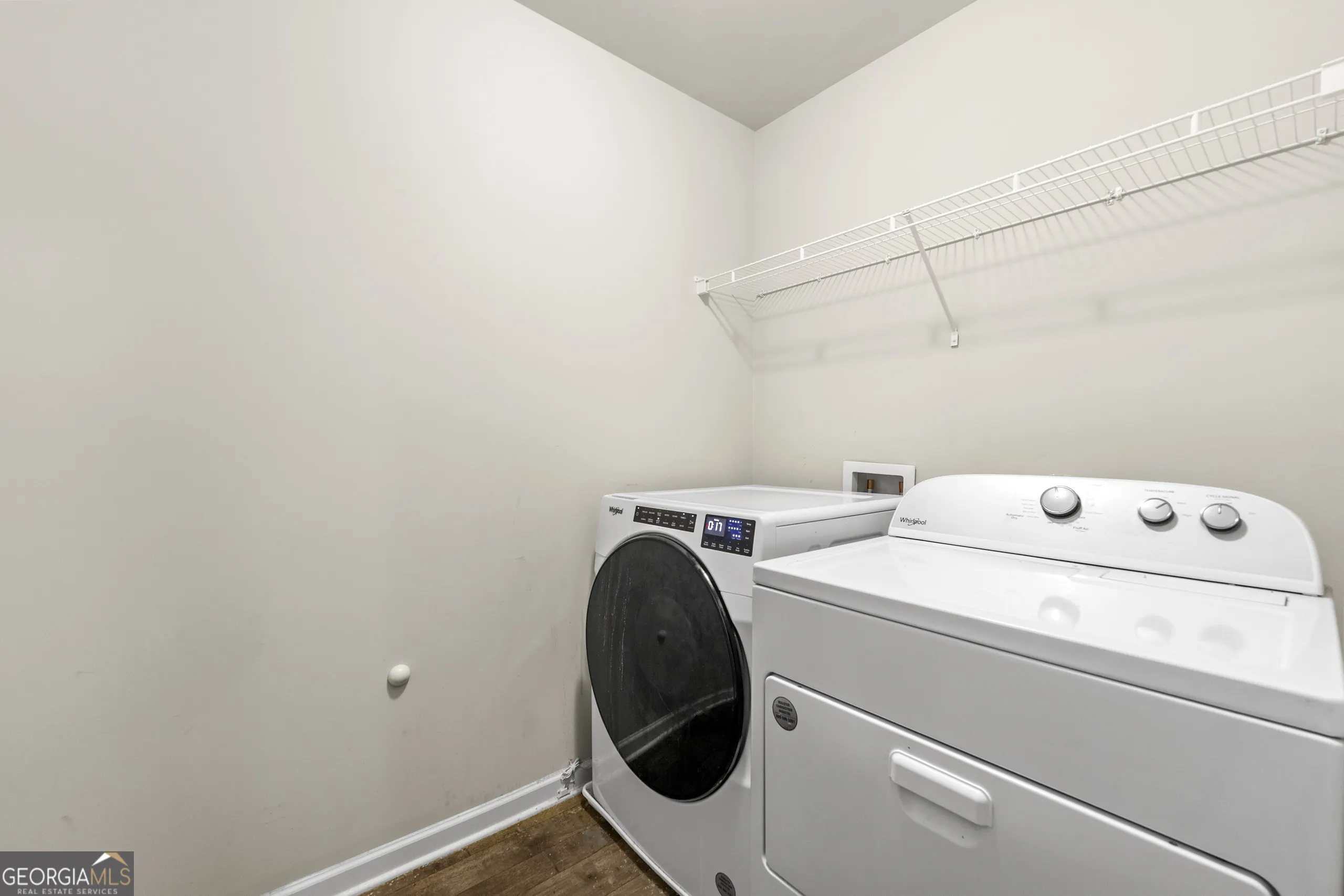 180 Ascott Trace