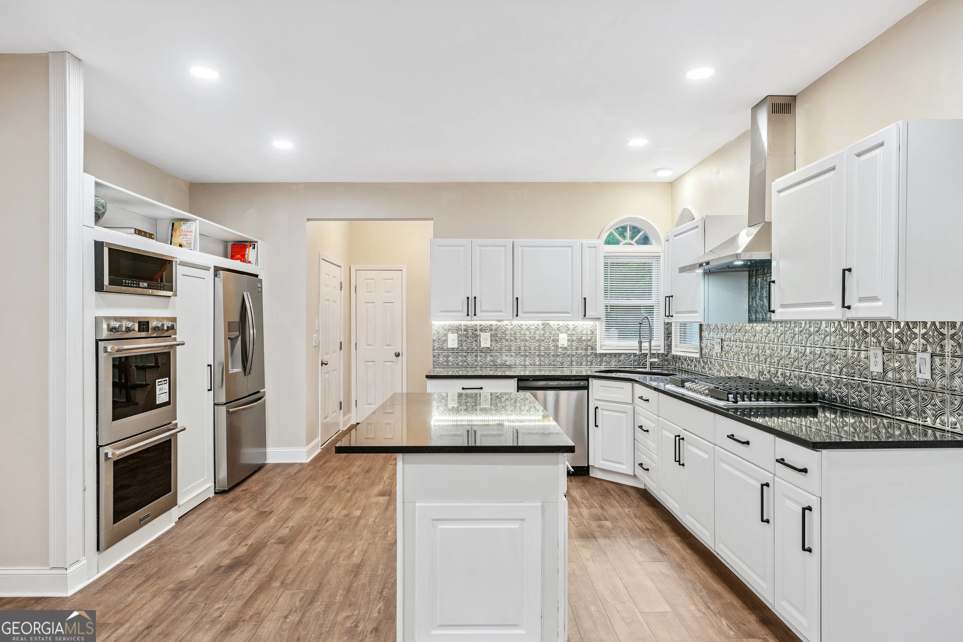 465 Woodbrook Ways