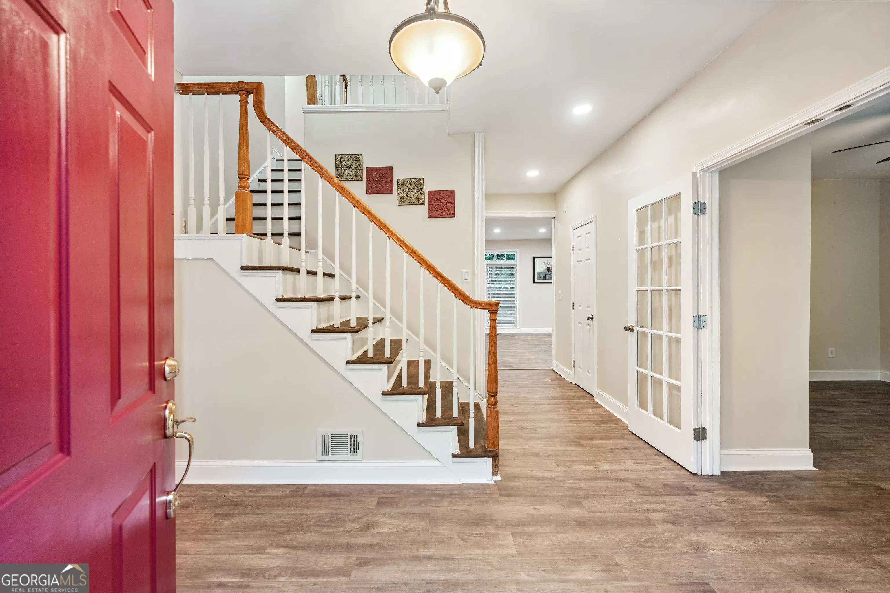 465 Woodbrook Ways