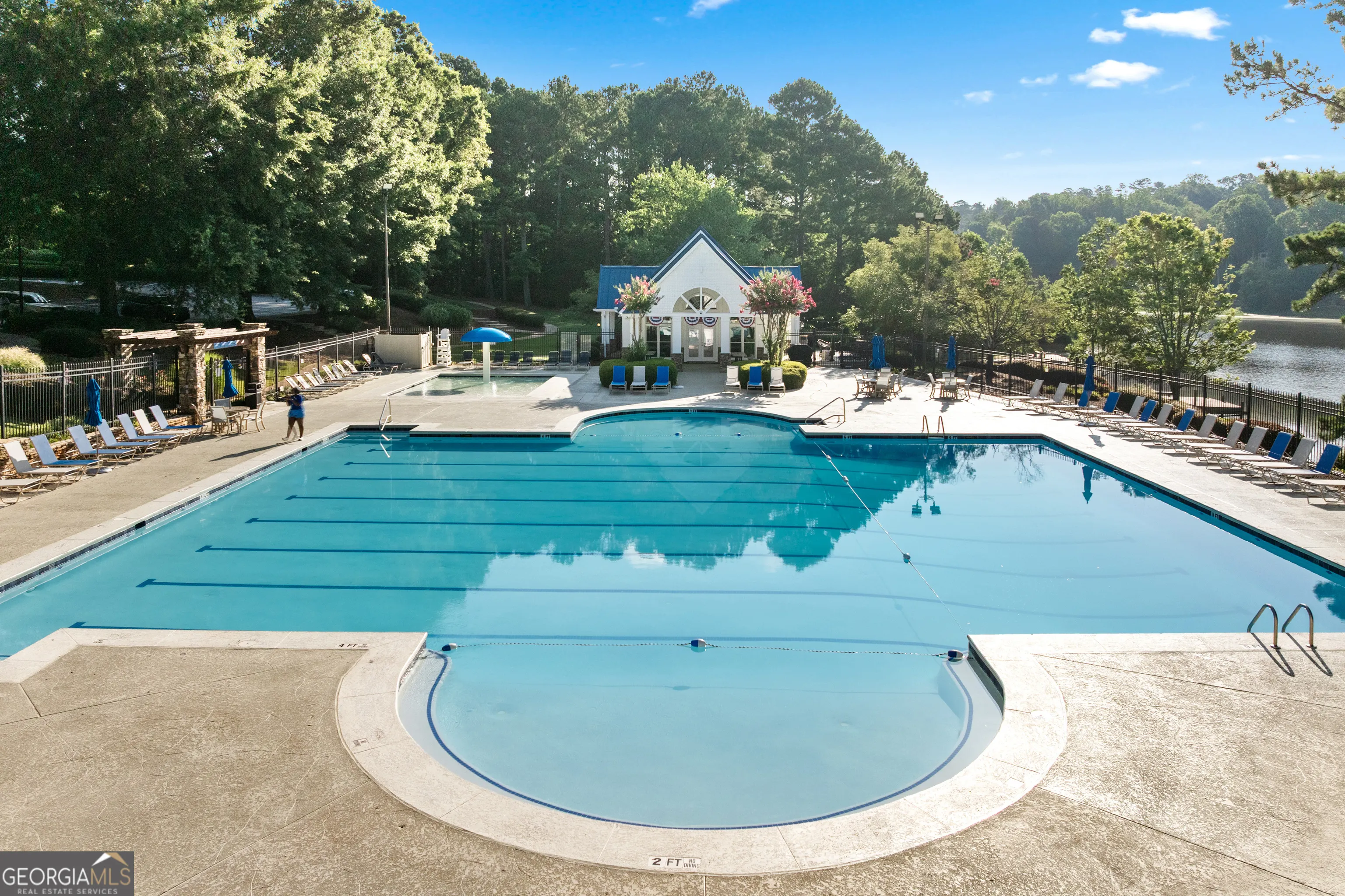 465 Woodbrook Ways