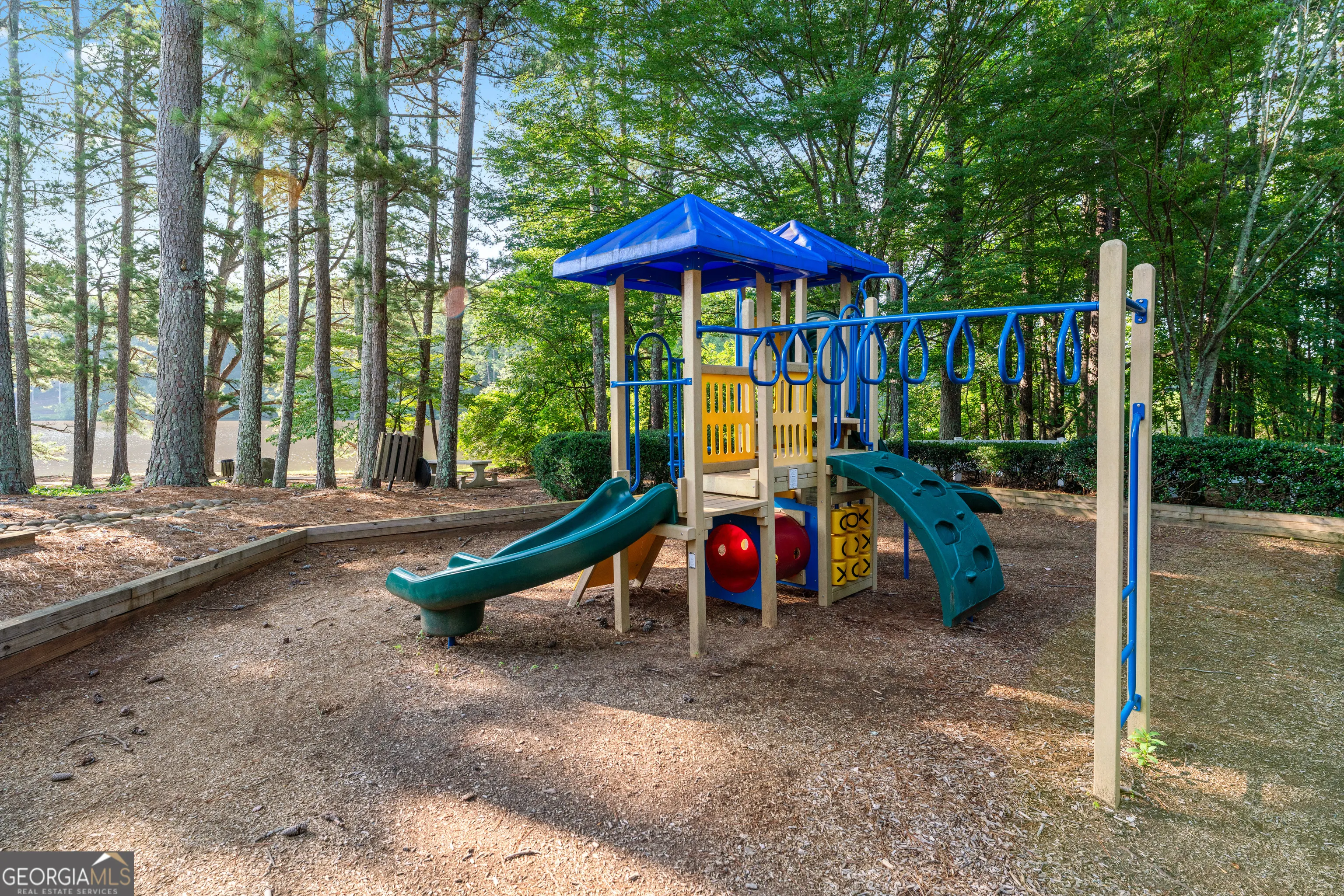 465 Woodbrook Ways