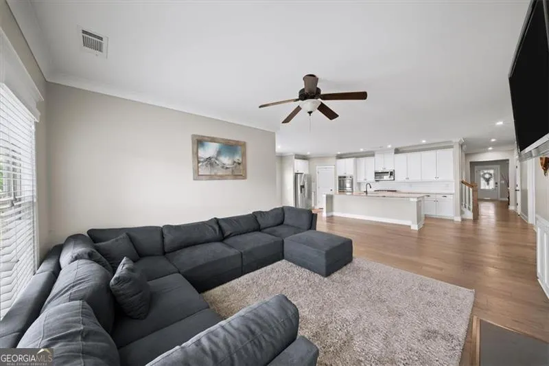 1078 Hibiscus Way SW
