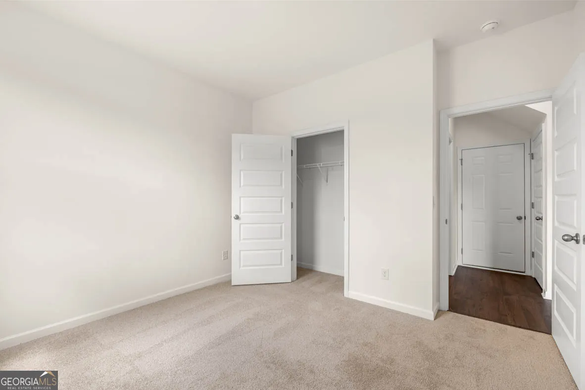 640 Whitman Lane