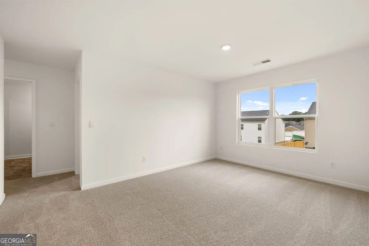 640 Whitman Lane