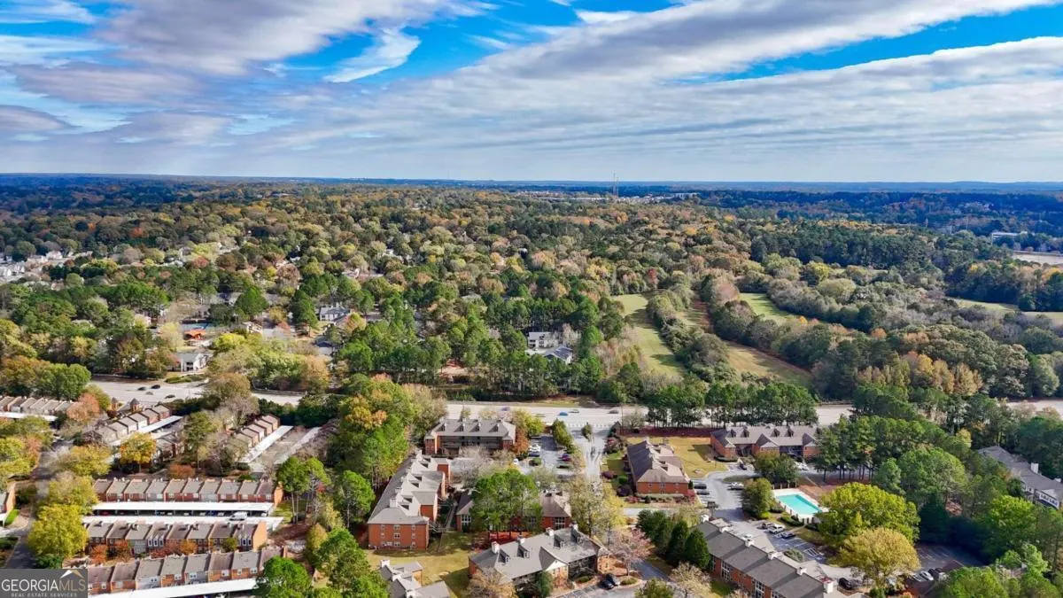 312 Brittany Court, #312