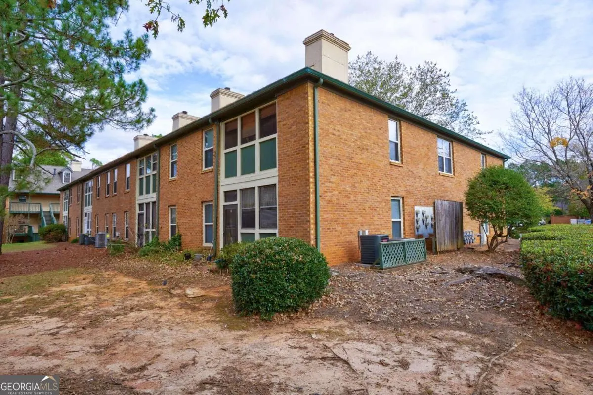 312 Brittany Court, #312