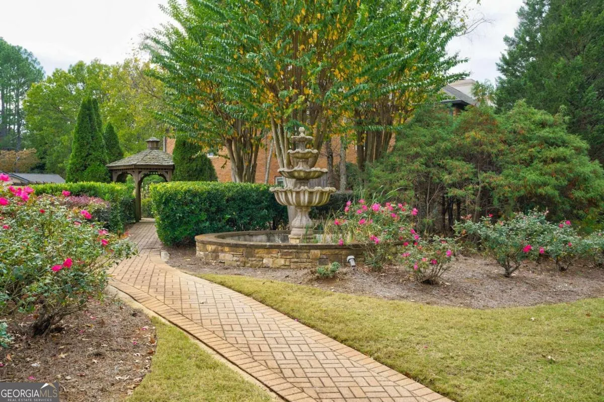 312 Brittany Court, #312