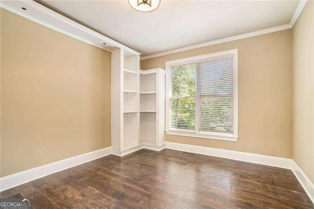 2317 Crimson King Drive