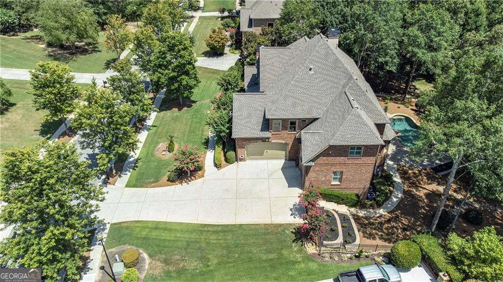 2317 Crimson King Drive