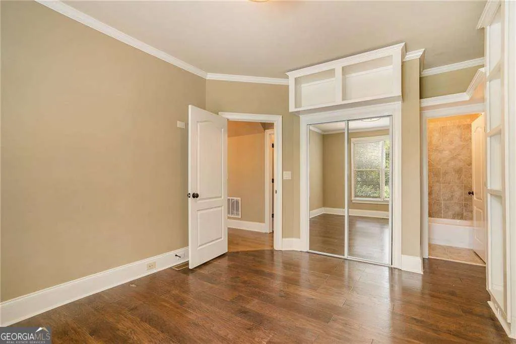 2317 Crimson King Drive