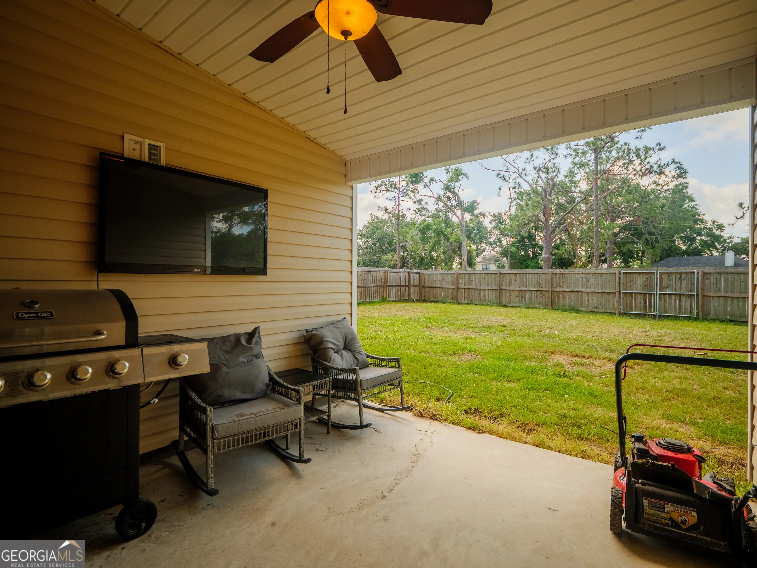 5674 Clydetta Drive