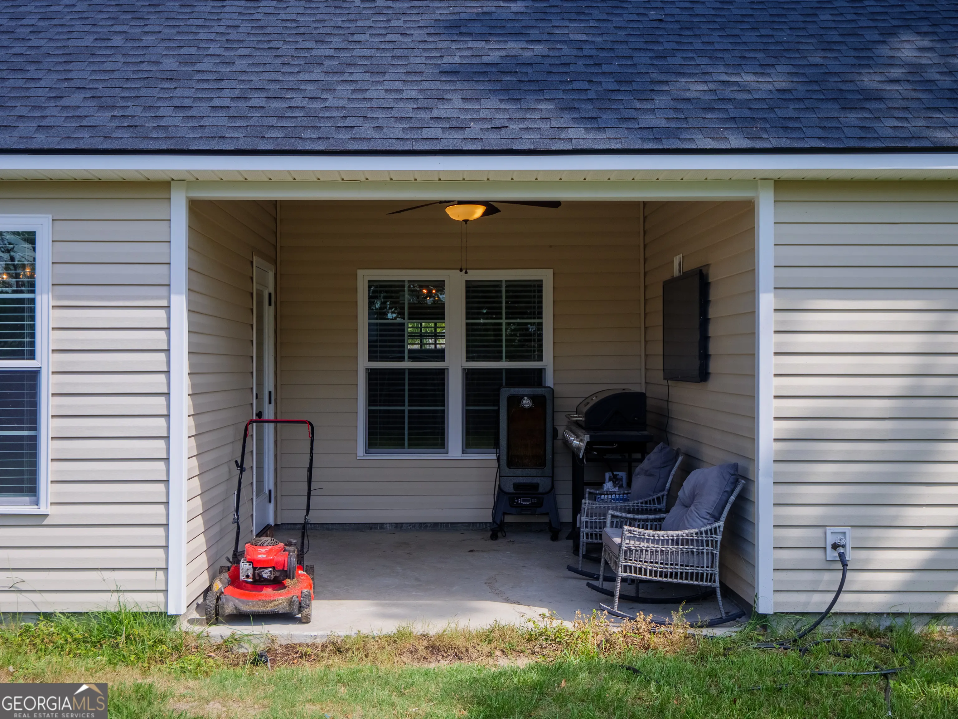 5674 Clydetta Drive