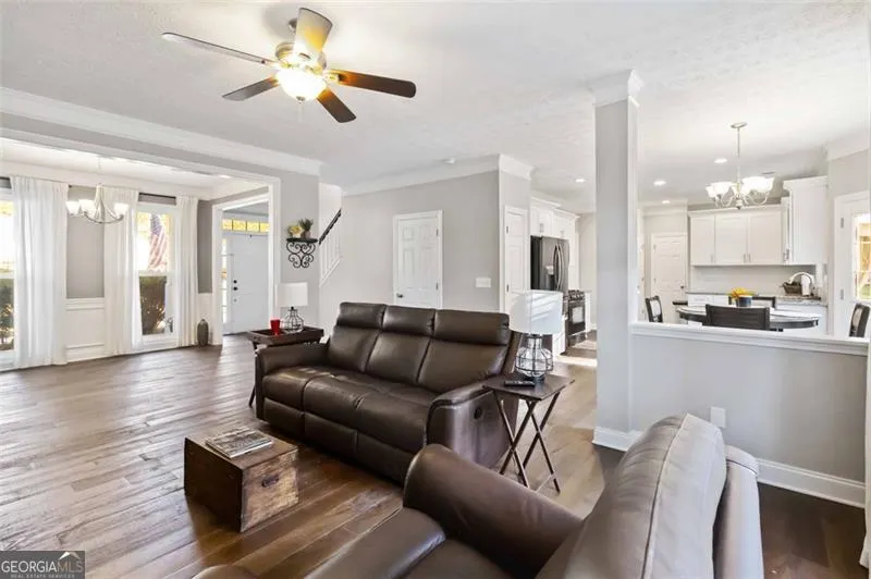 5855 LENOX PARK Place