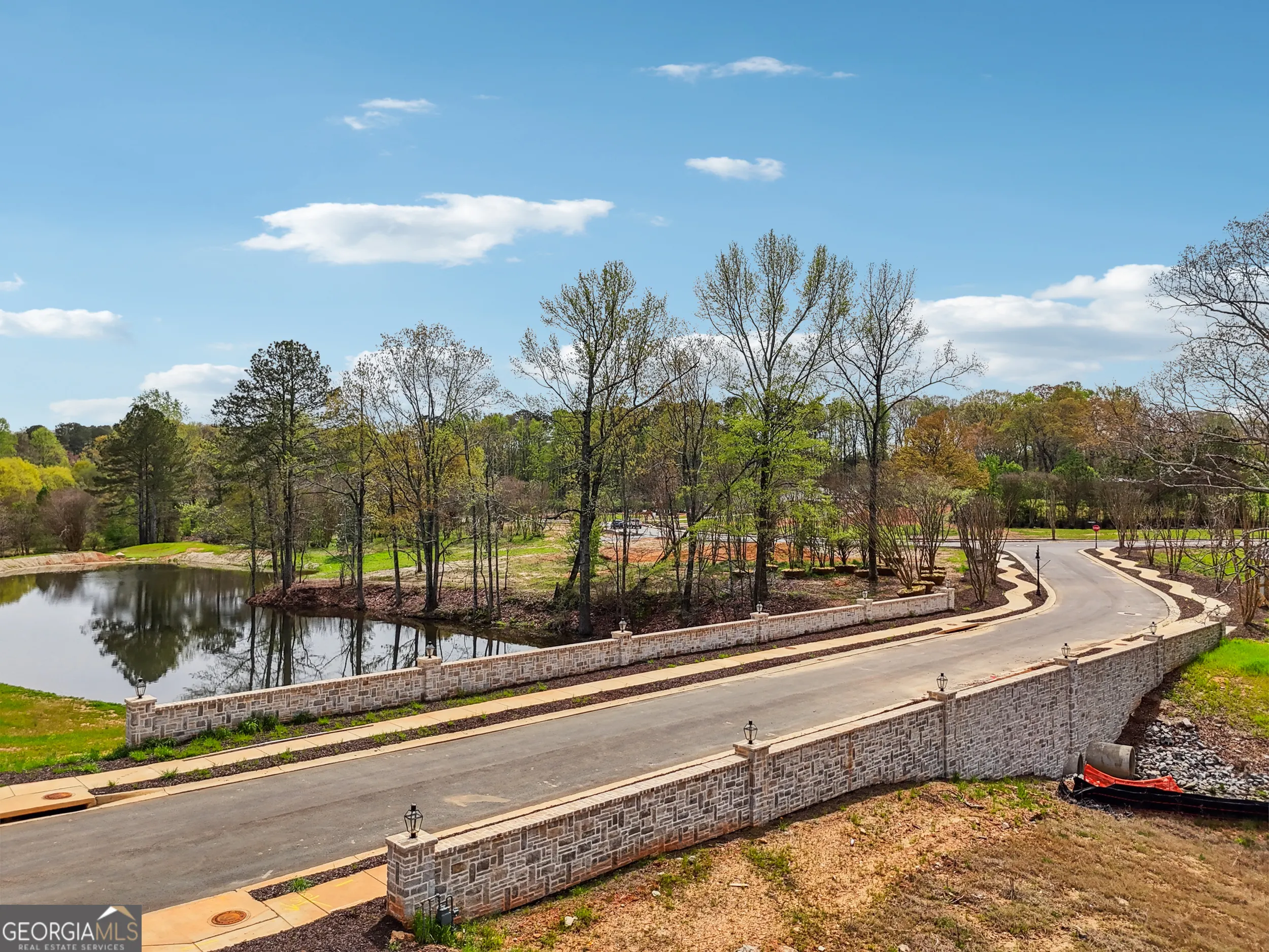 4555 Natchez Lane