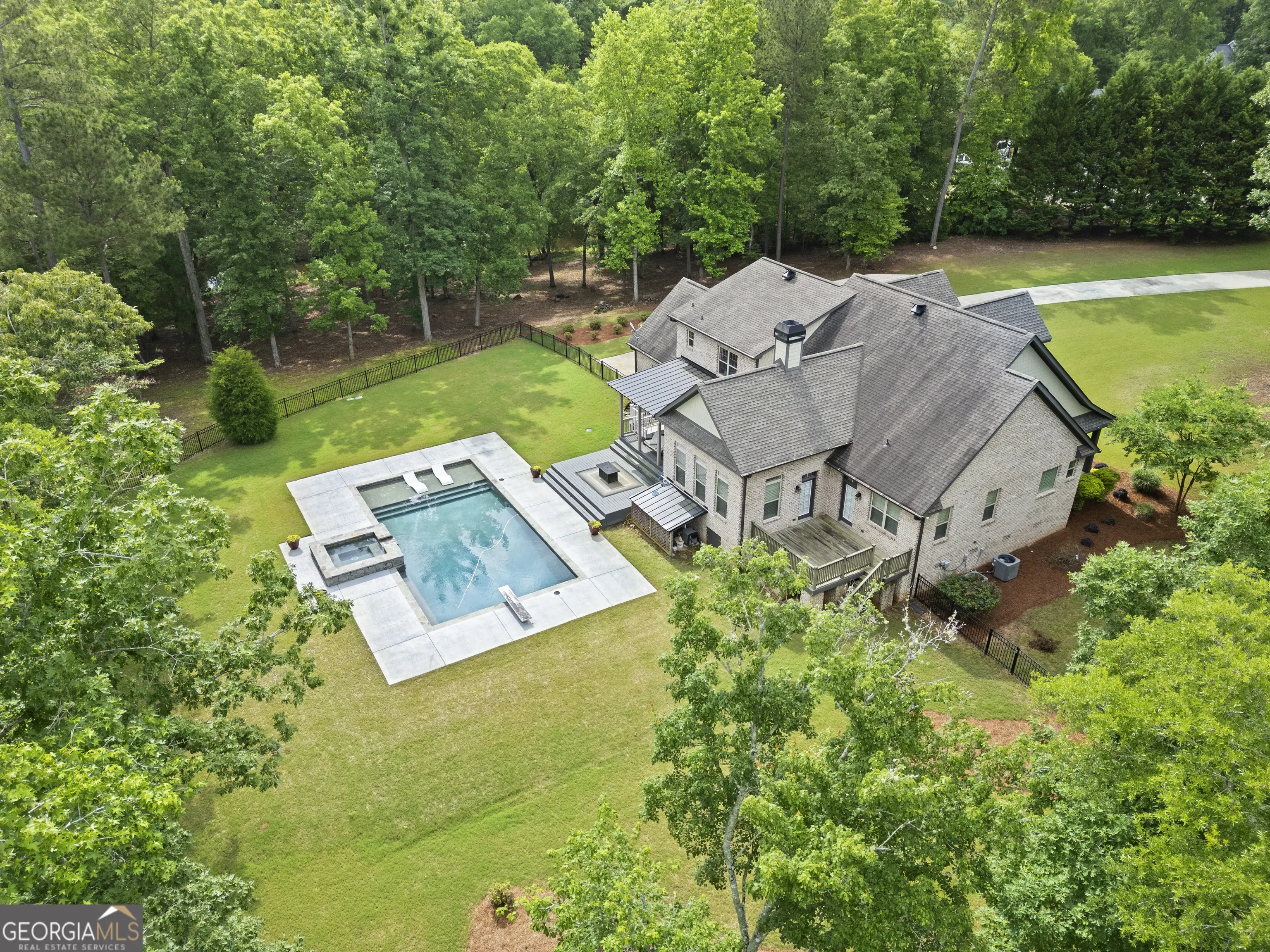 106 Chase Lane