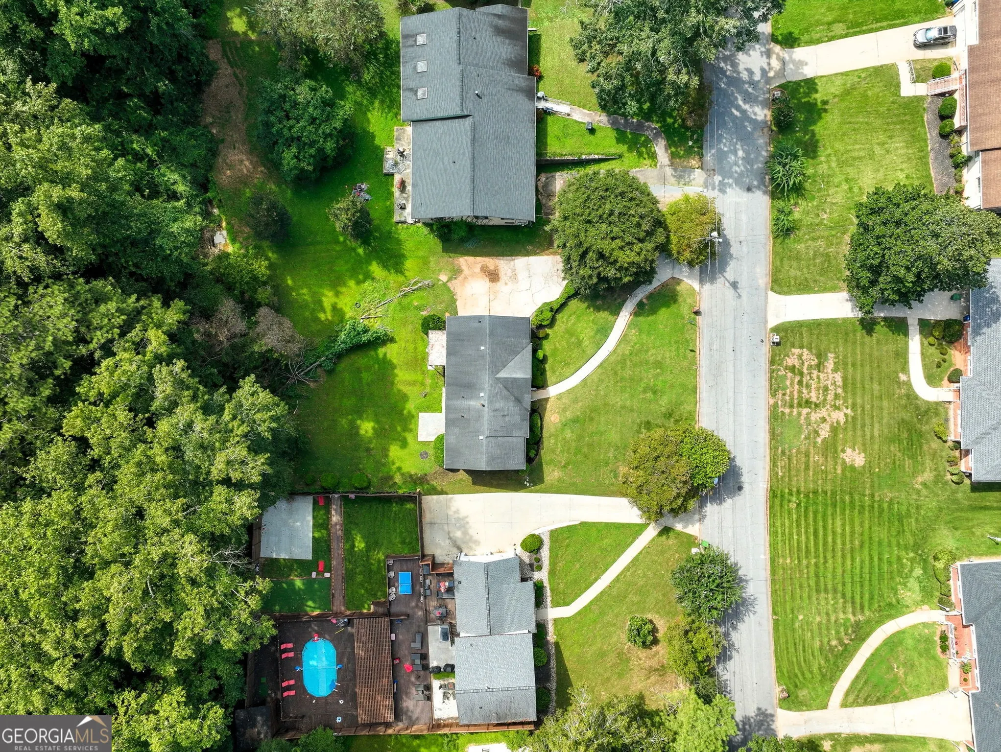 716 Lynn Valley Road SW