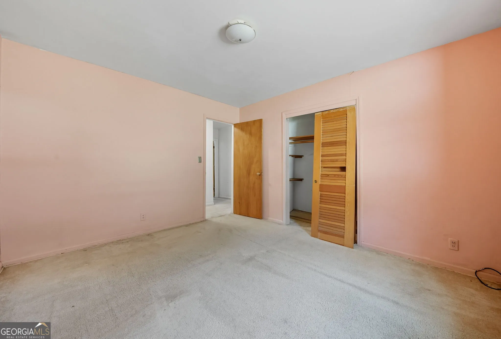 716 Lynn Valley Road SW