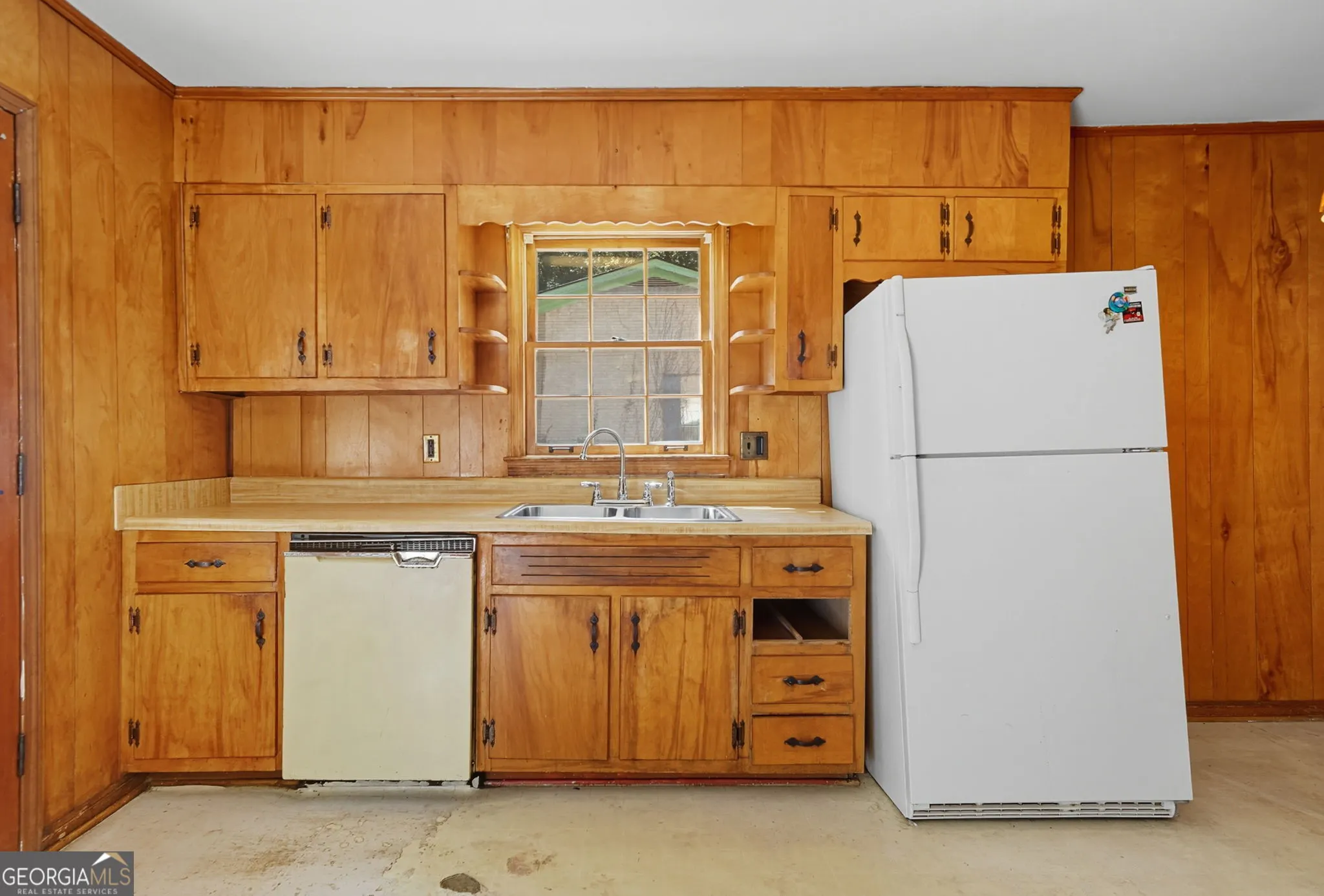 716 Lynn Valley Road SW