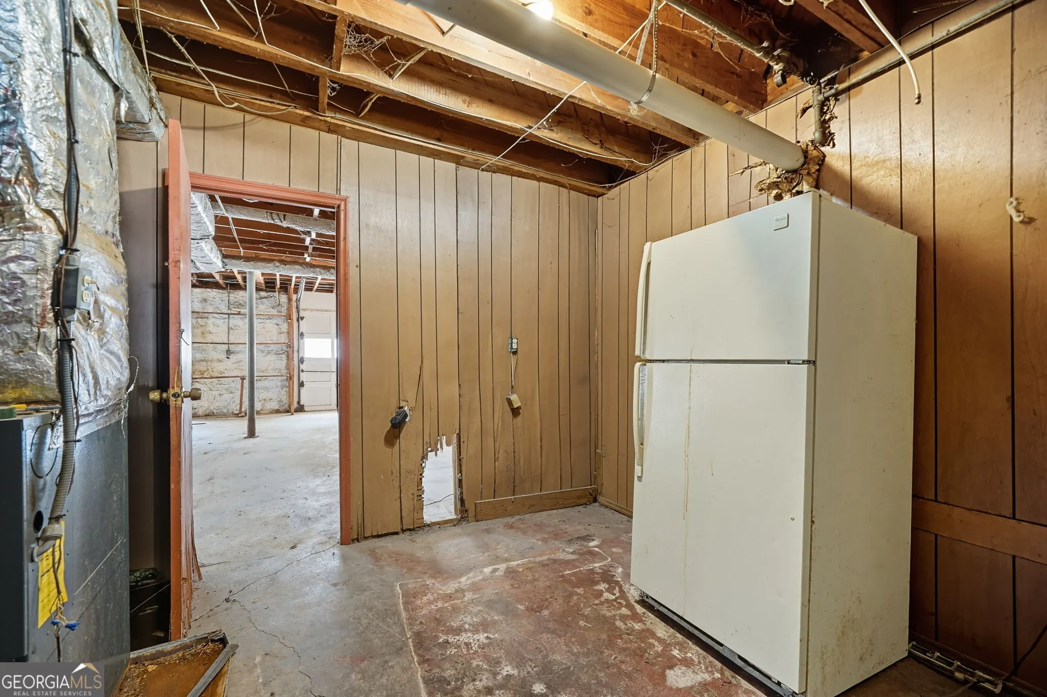 716 Lynn Valley Road SW