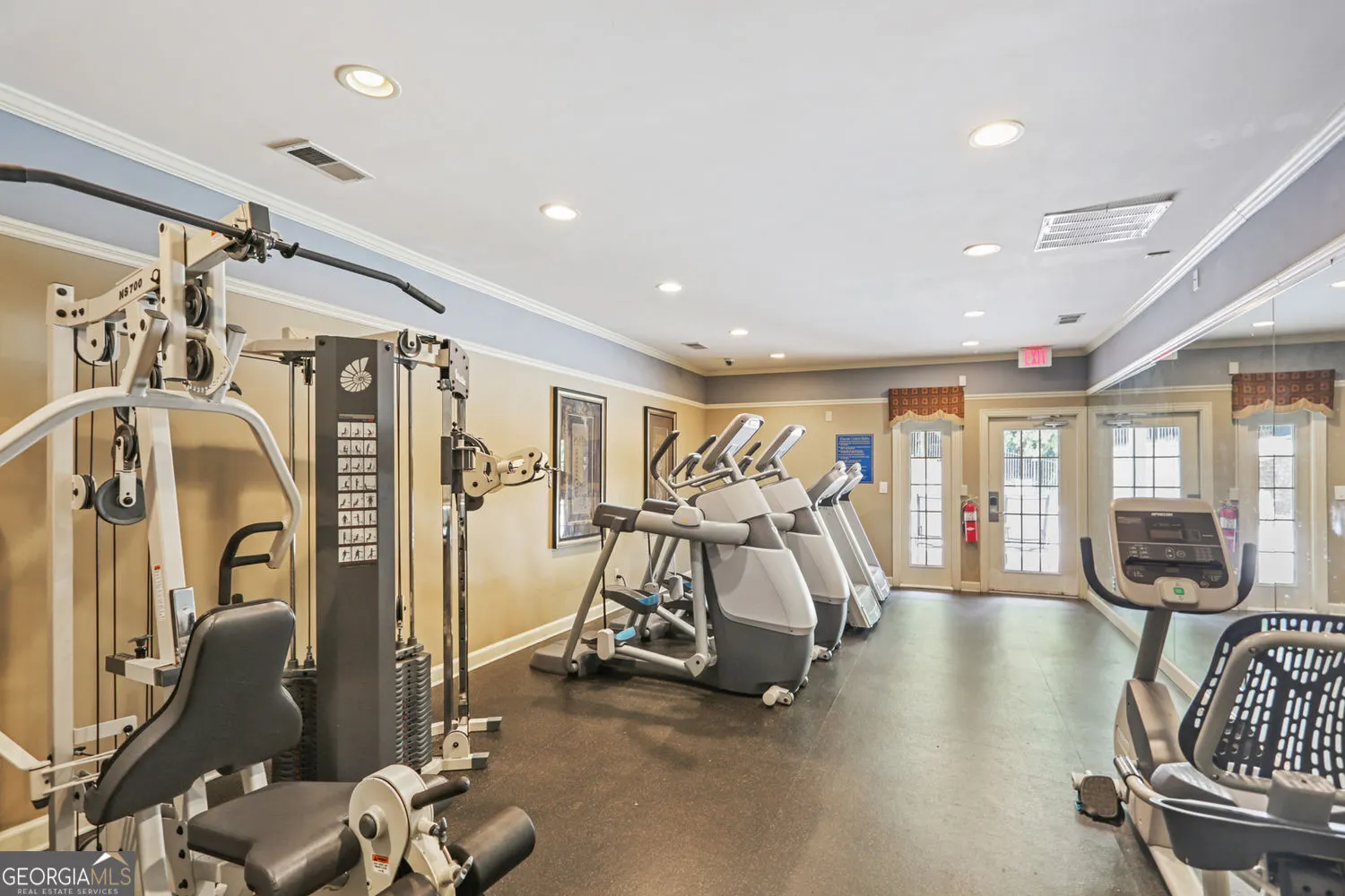 302 3160 Seven Pines Court, #302