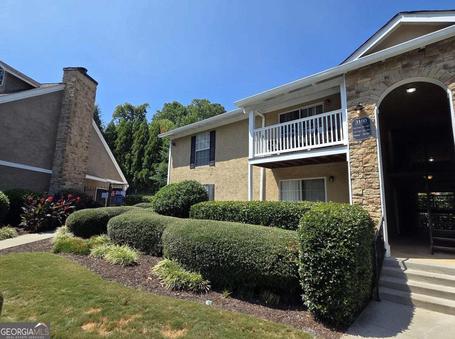 302 3160 Seven Pines Court, #302