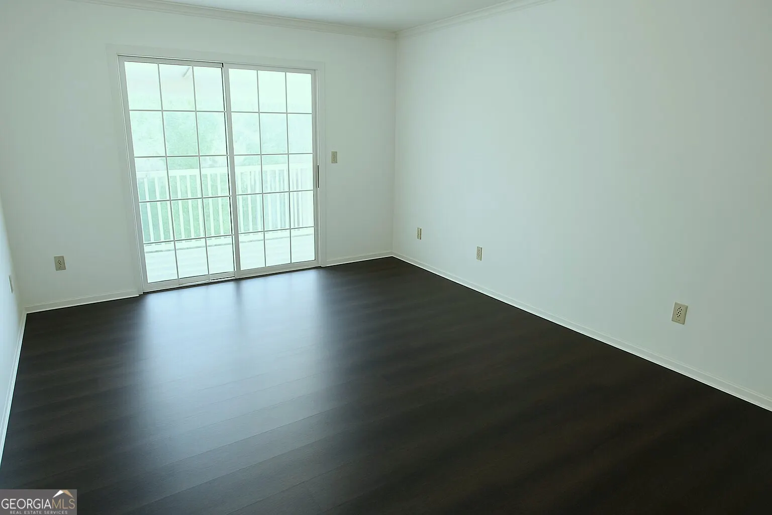 302 3160 Seven Pines Court, #302