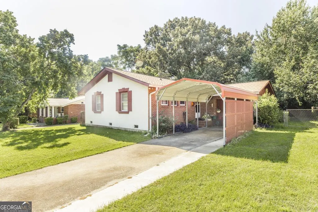 122 Driftwood Terrace
