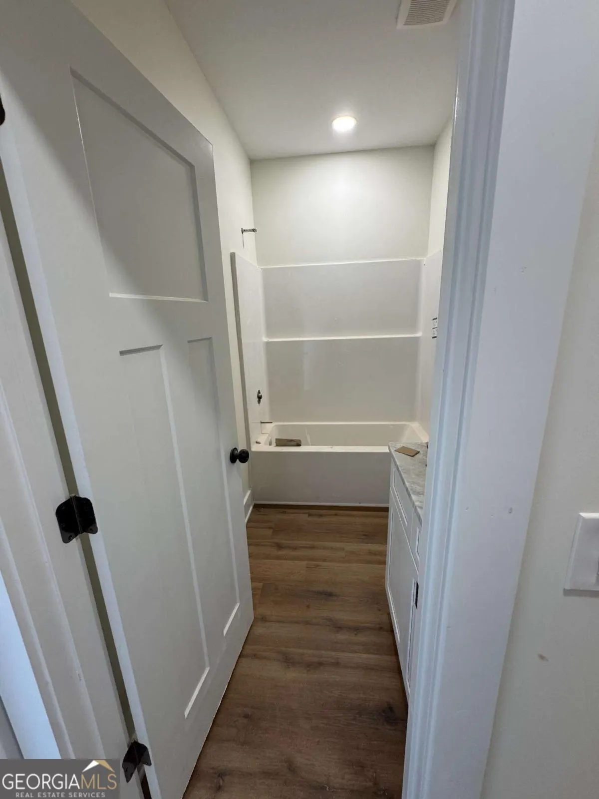311 Kensington Circle