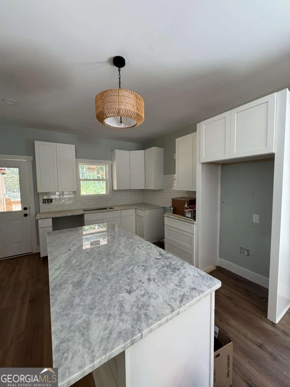 311 Kensington Circle