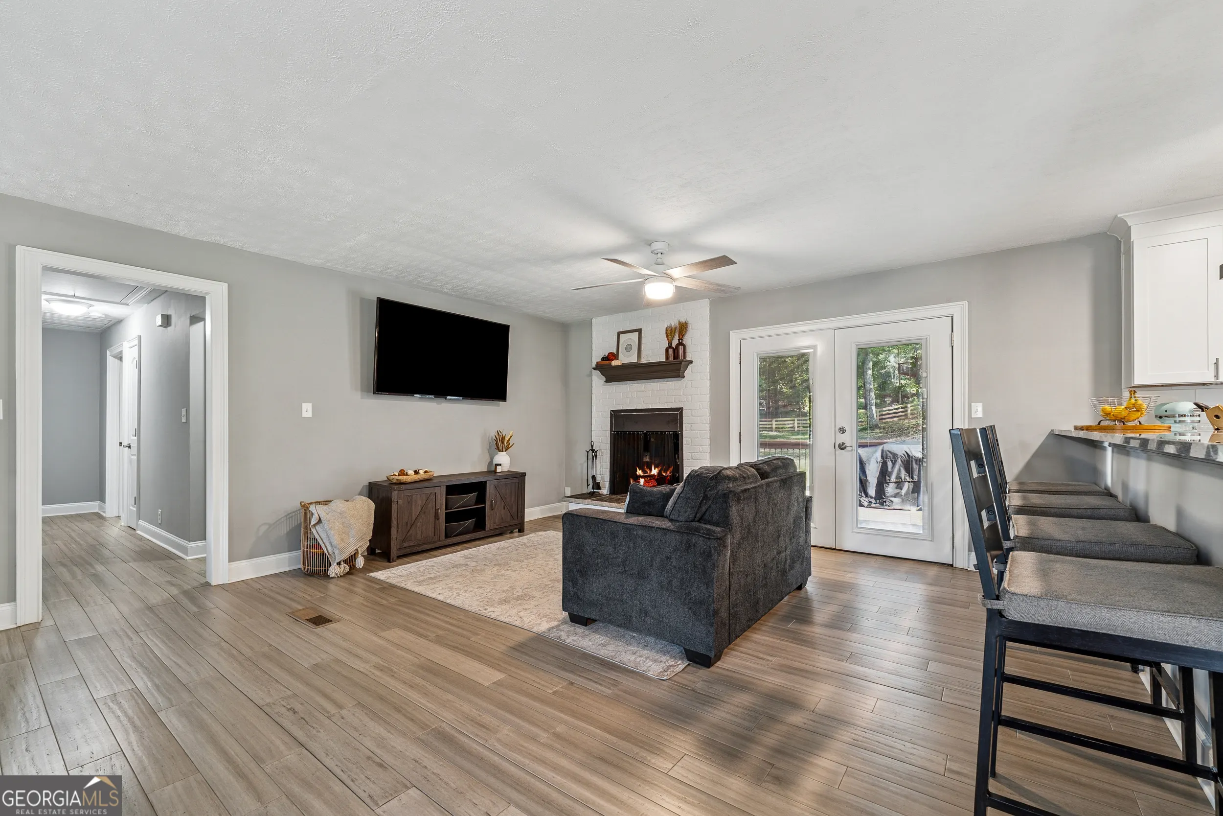 2405 VIRGINIA HEIGHTS Drive