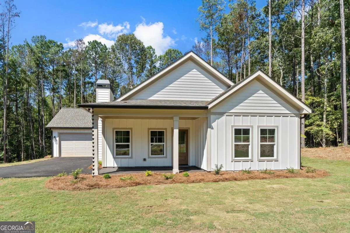 407 Thomas Drive