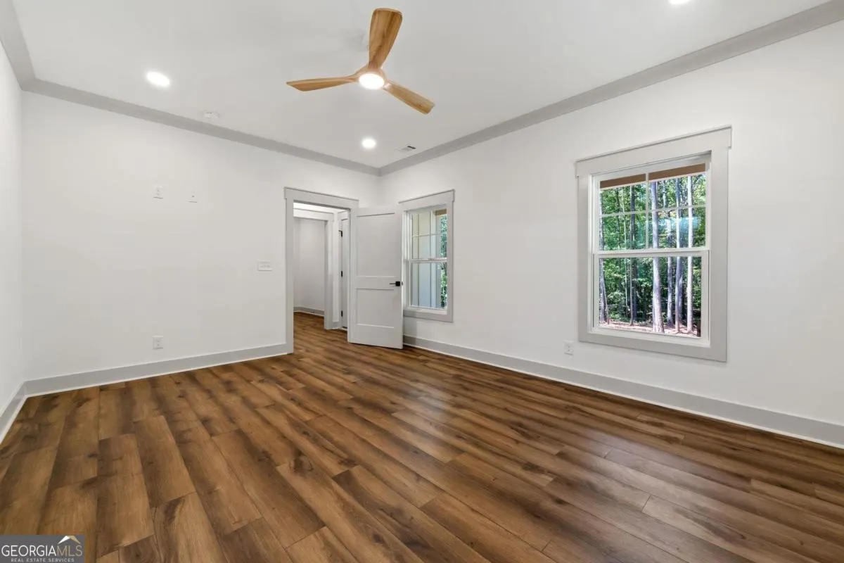 407 Thomas Drive