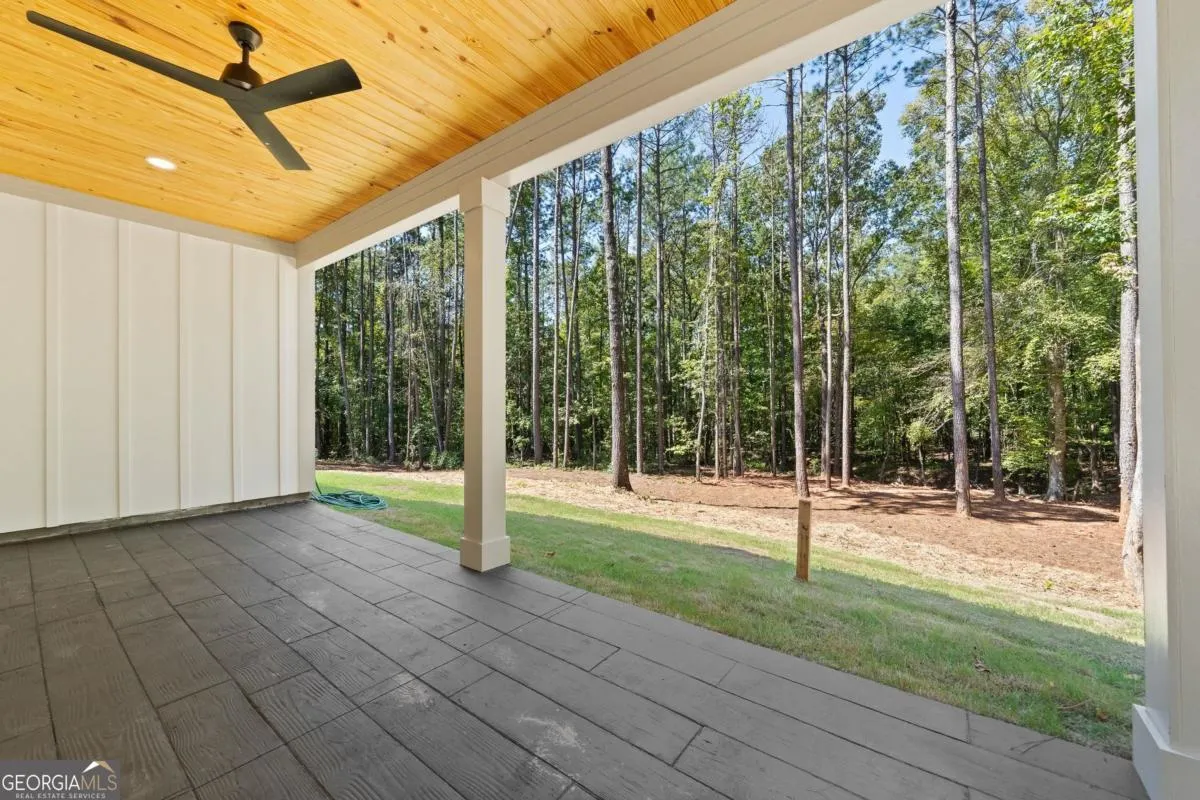 407 Thomas Drive
