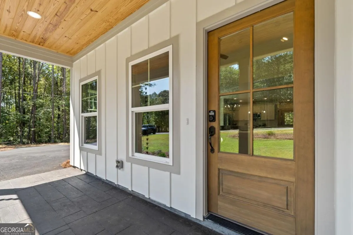 407 Thomas Drive