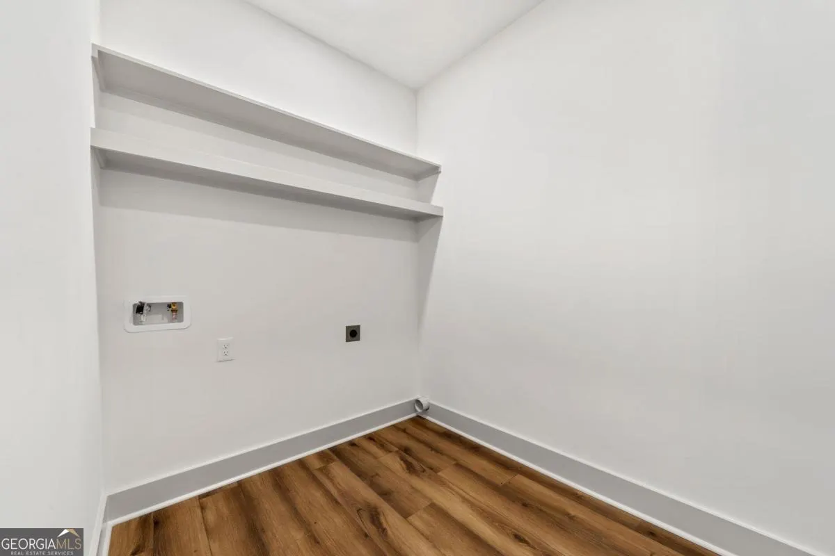 407 Thomas Drive