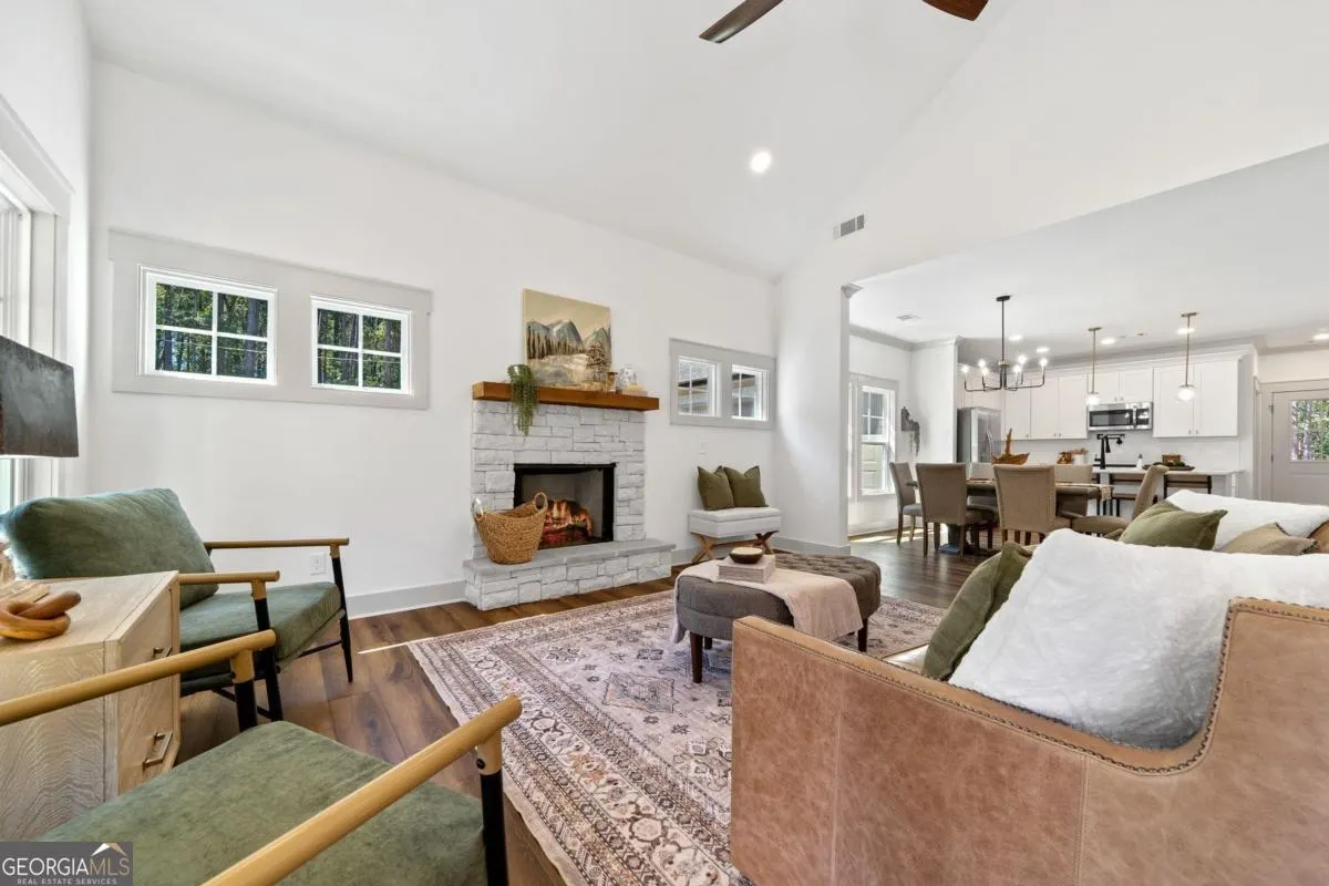 407 Thomas Drive